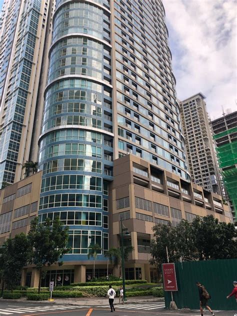 1br Unit In Central Park West Bgc Taguig Property Rentals