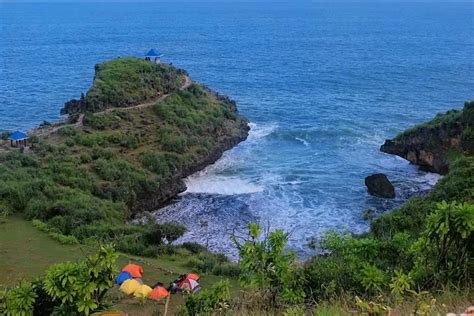 Info Pantai Hidden Gem Di Yogyakarta Yang Masih Jarang Diketahui Orang