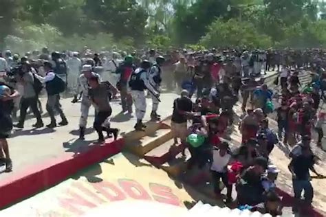 Fuerte Enfrentamiento Entre GN Y Migrantes En Chiapas