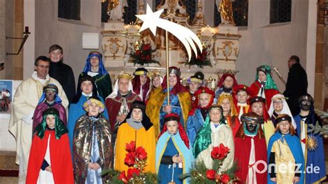 Sternsinger Bringen Segen Und Sammeln Spenden Onetz