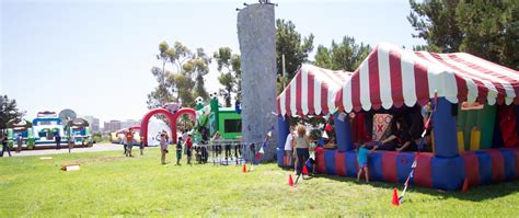 Carnival Game Booths & Prizes