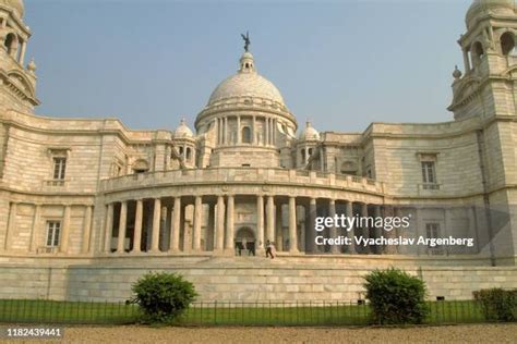 247 Kolkata Heritage Buildings Stock Photos, High-Res Pictures, and ...