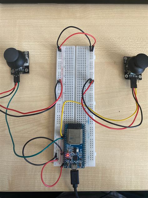 Joystick control for remote control tank - General Guidance - Arduino Forum