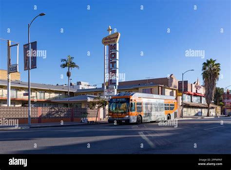 Los Angeles Metro Bus Stock Photo - Alamy