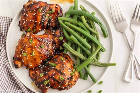 Grilled Brown Sugar Glazed Chicken Thighs Grillonadime