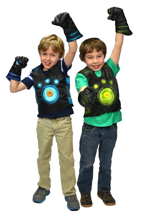 Wild Kratts Creature Power Suit (Chris) - Large, Ages 6-8 Years ...