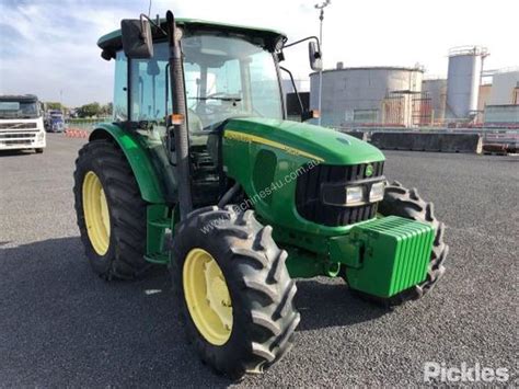 Used John Deere 5620 4WD Tractors 0 79hp In Listed On Machines4u