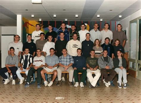 Photo de classe Bac pro traveaux paysagers 2 années de 2002 Lycée