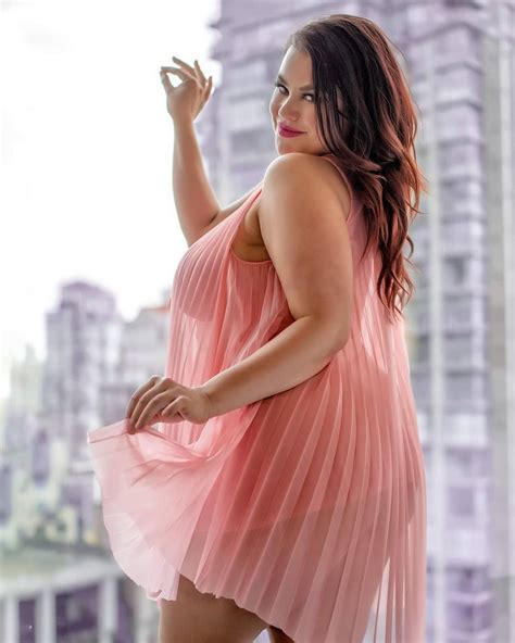 Top 92 Pictures Pictures Of Plus Size Models Completed