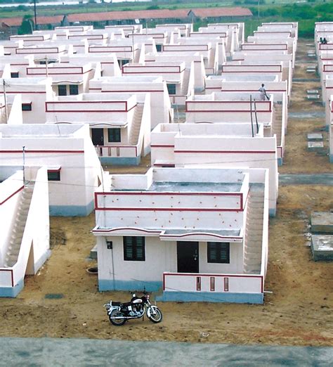 Standard concrete houses after 2004 Indian earthquake and tsunami ...