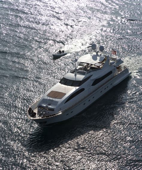 YLANG YLANG Yacht Charter Details, Falcon 102 | CHARTERWORLD Luxury ...
