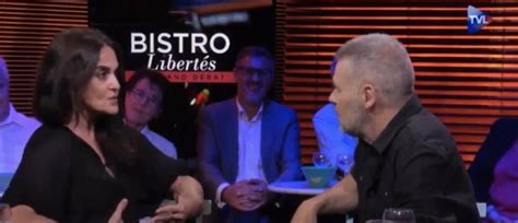 EXCLU Regardez le très gros moment de tension entre Eric Naulleau et