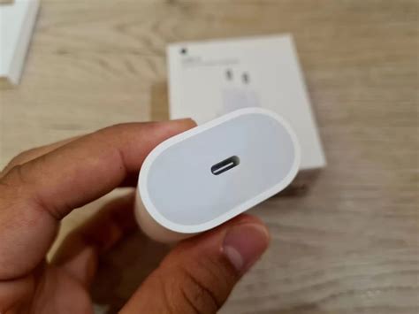 Зарядка айфон блок питания адаптер iPhone USB-C 20W Apple Оригинальный ...