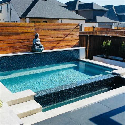 MIRAGE CUSTOM POOLS UST067 Poolique Mini Piscina Desbordante