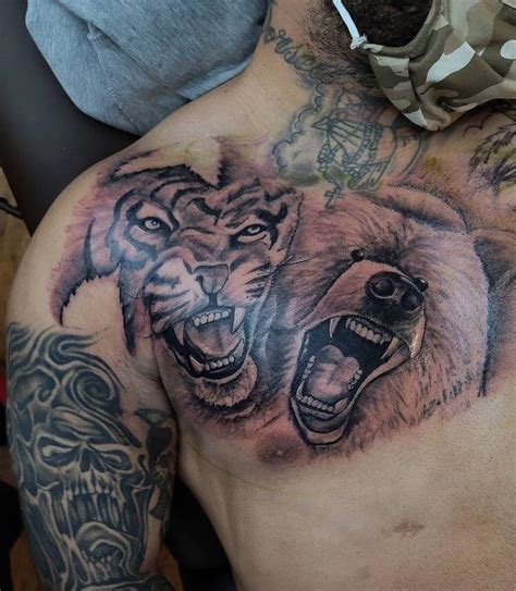 Look at that scary teddy bear : r/shittytattoos