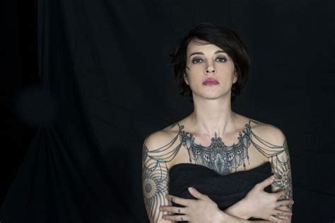 Hot Asia Argento Photos ThBlog