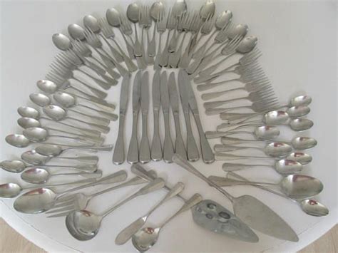 Oneida Colonial Artistry Deluxe Stainless Flatware