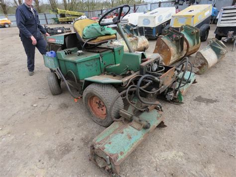 Ransomes 213d Ride On Triple Mower Kubota Engine When Tested Was Seen To Run Drive And Mowers