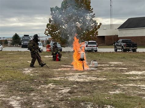 Macon Bibb Fire Department Hosts Turkey Frying Demo Ahead Of Thanksgiving