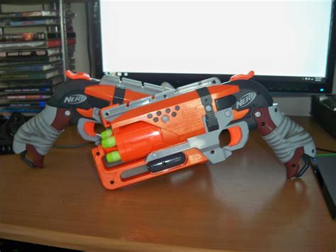 StudioYale: Nerf Zombiestrike Hammershot Review (4.5)