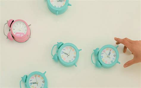 Is Setting Multiple Alarms Bad for 90 Minute Sleep Cycle? - Mintal