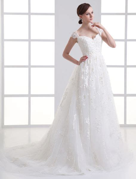 Robe de mariée A ligne ivoire en tulle col V à tra i Sweetheart