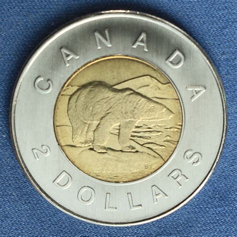 Canadian 2006 Toonie ( $2 ) from a Mint Roll - Classic