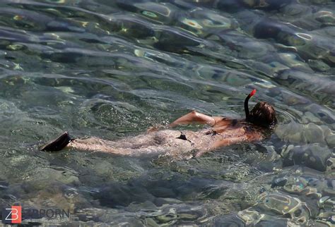 OUT AND ABOUT 38 LORDLONE ZB Porn