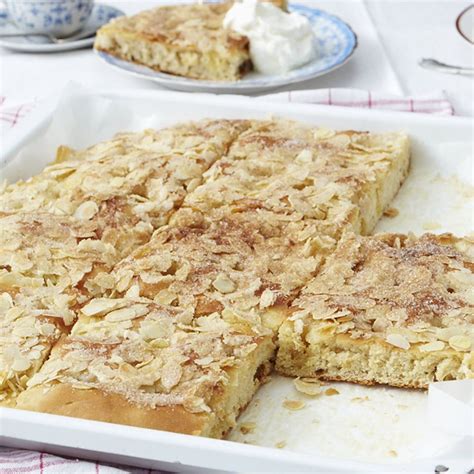 Butterkuchen Mit Mandeln Rezept ESSEN UND TRINKEN