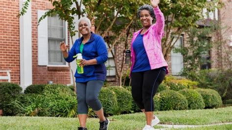 9 REASONS WHY WALKING IS GREAT EXERCISE