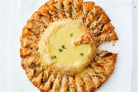 Baked Brie In Puff Pastry