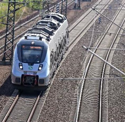 D Bahn Unternehmen Tarife Streiks Verkehr Lokf Hrergewerkschaft Lehnt