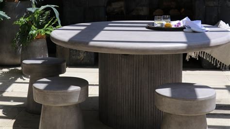 Patras Round Outdoor Concrete Table | McGreals