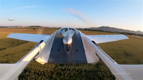 Xito En El Primer Vuelo De Un Coche Con Alas As Es El Aircar Que