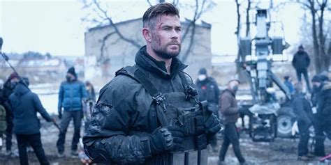 Extraction 3 In Talks At Netflix, Confirms Star Chris Hemsworth