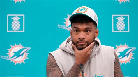 Dolphins Tagovailoa Cleared To Return After Concussion Won T Wear Guardian Cap