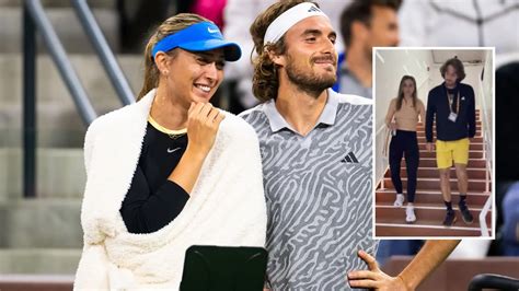 Badosa Y Tsitsipas Pasean Su Amor De La Mano En Roland Garros Antes De