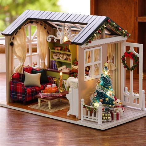 安いDIY クリスマスミニチュアドールハウスミニ 3D 木造住宅リビングルームクラフト家具 LED ライト誕生日プレゼントクリスマス装飾購入