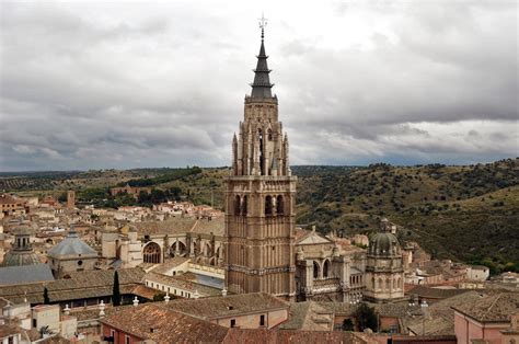 Smarthistory – Spanish Gothic cathedrals, an introduction