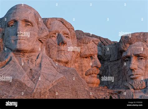 Mount rushmore presidents hi-res stock photography and images - Alamy