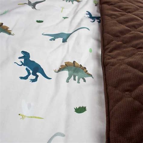 Poduszka Velvet Czekoladowe dinozaury Z wypełnieniem 4060 cm inuishop pl