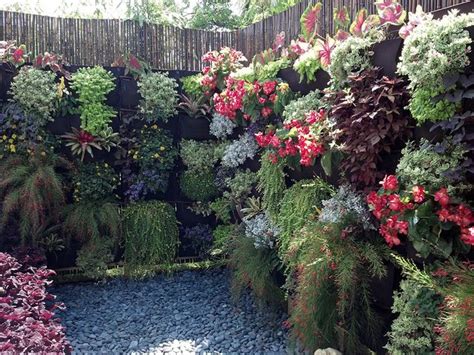 5 Amazing Small Yard Garden Ideas – NLC Loans