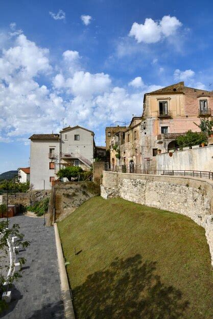 caiazzo images    freepik