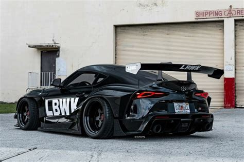 Foto Toyota Supra Semakin Agresif Pakai Bodykit Liberty Walk Halaman