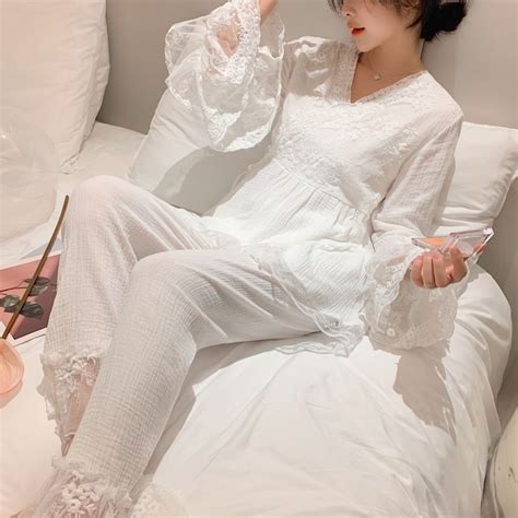 Cotton Gauze Ladies Court Pajamas Set 2pcs Sleepwear Lovely Lace