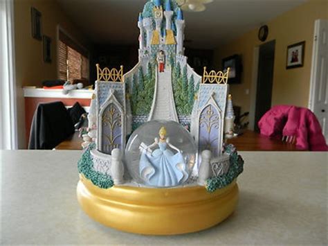 Disney Princesses Castle Musical Snow Globe | eBay | Disney snowglobes ...