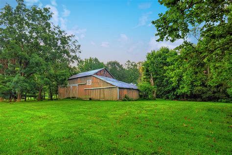 Old Weathered Barn Miami County Indiana Photograph By William Reagan