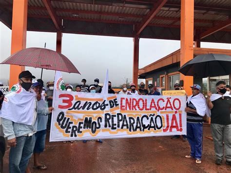 Moradores de Itatiaiuçu fazem protesto e cobram ArcelorMittal Rádio