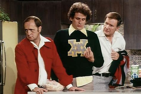 The Bob Newhart Shows Drunken Thanksgiving Episode Aired 45 Years