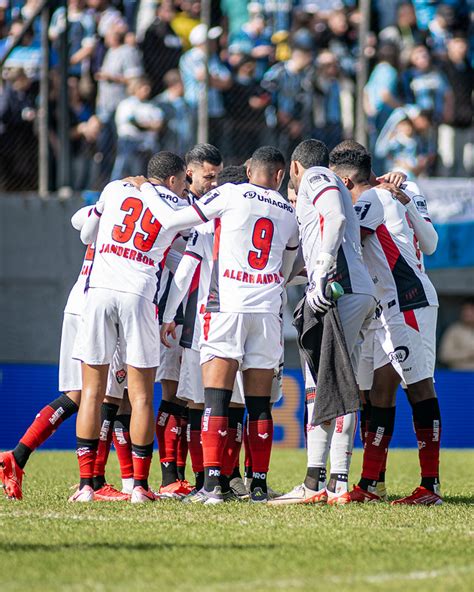 Como O Vitória Chega Para A Partida Contra O Flamengo